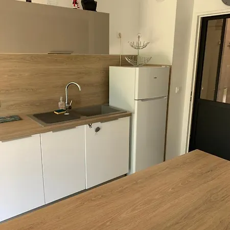 Magnifique T2 Avec Terrasse Et Jardin Privé *
