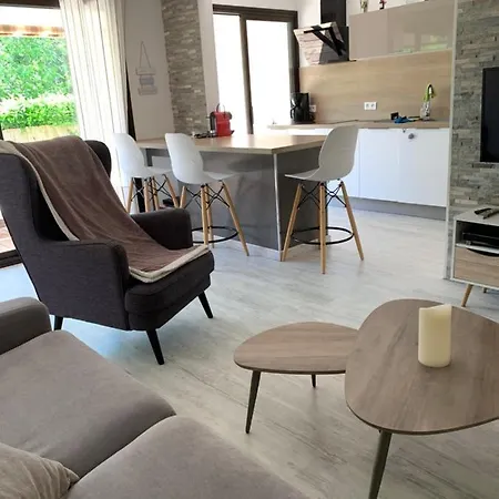 Magnifique T2 Avec Terrasse Et Jardin Prive 公寓 Mandelieu